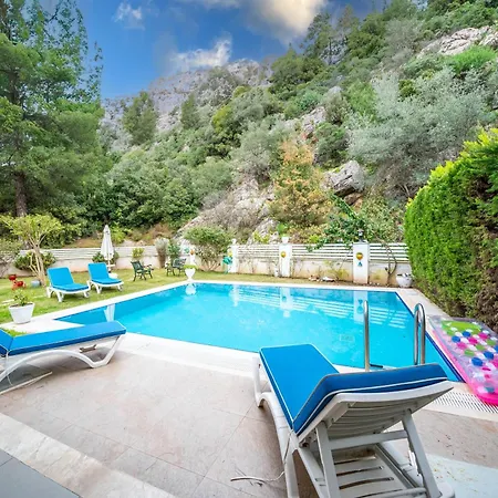 Floransa Icmeler Villa *