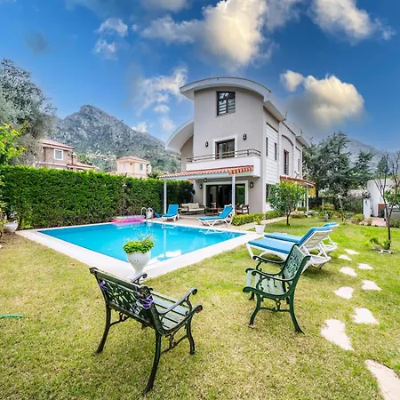 Floransa Icmeler Villa