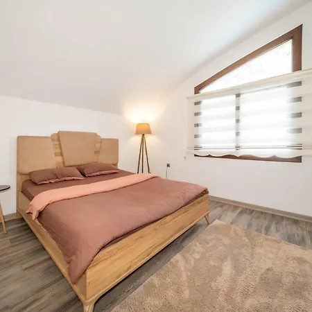 Floransa Icmeler Villa *