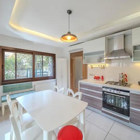 Floransa Icmeler Villa