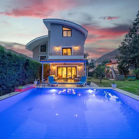 Floransa Icmeler Villa *