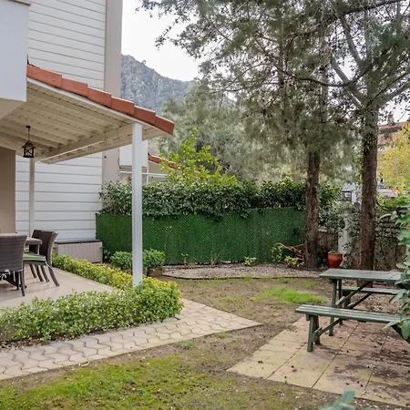 Floransa Icmeler Μαρμαρίς