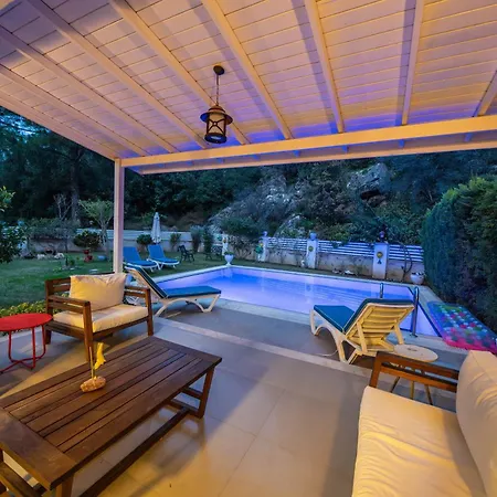 Floransa Icmeler Βίλα *