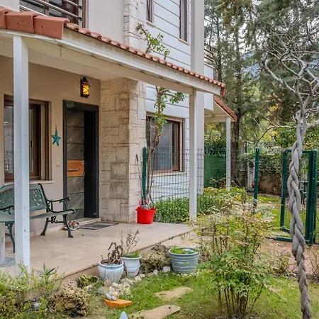 Floransa Icmeler Villa *